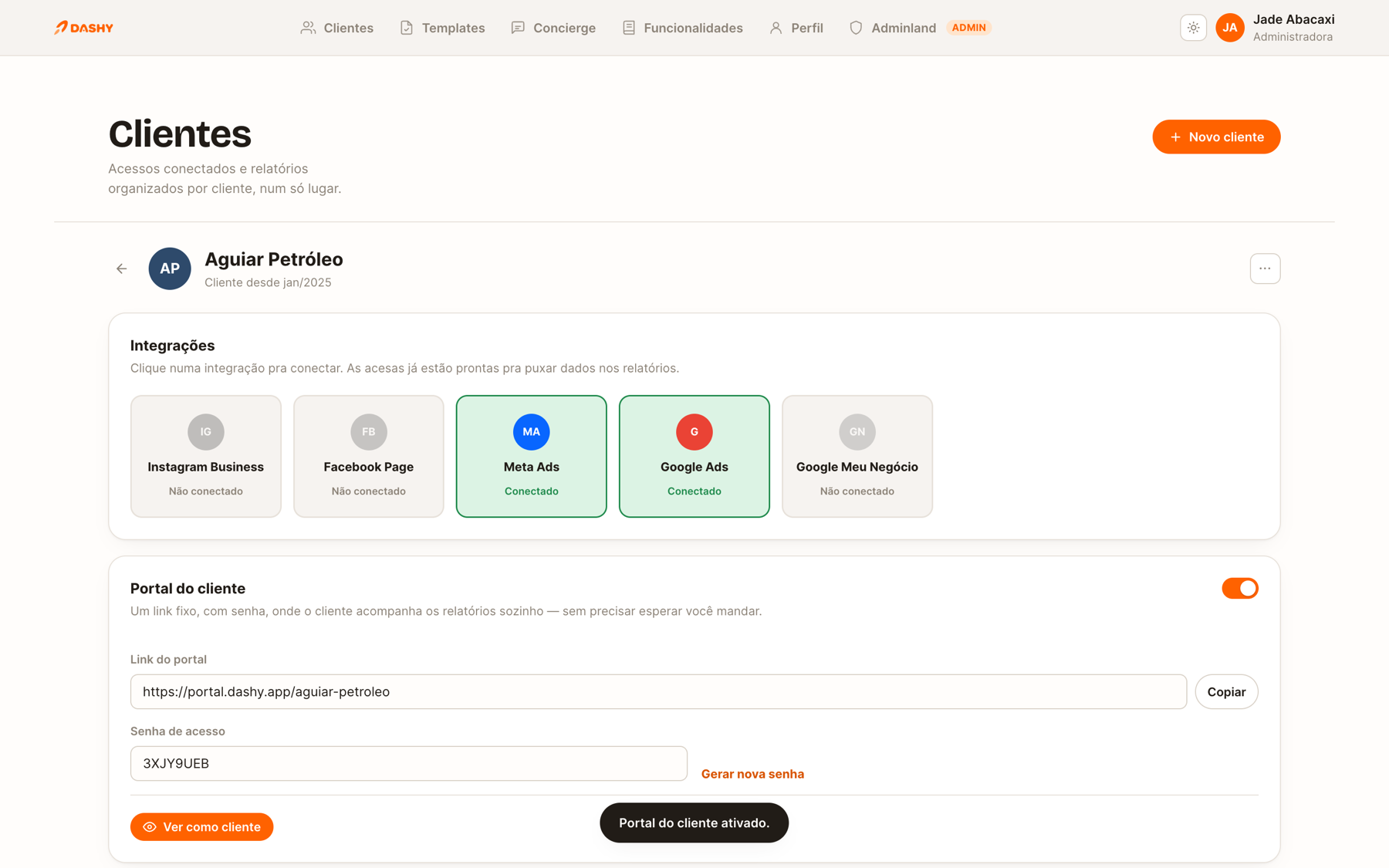 Tela do cliente no Dashy mostrando integrações conectadas e o portal do cliente ativado